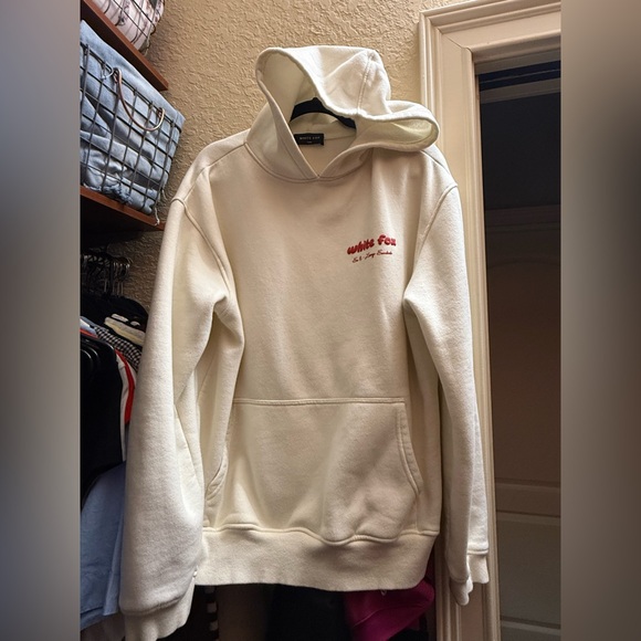 White Fox- The Era 8 Oversized Hoodie Cherry Cream - Picture 2 of 3